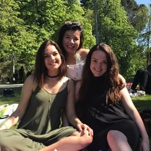 Meet your Posher, Dee